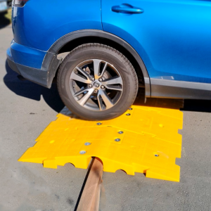 Pasacables para suelo